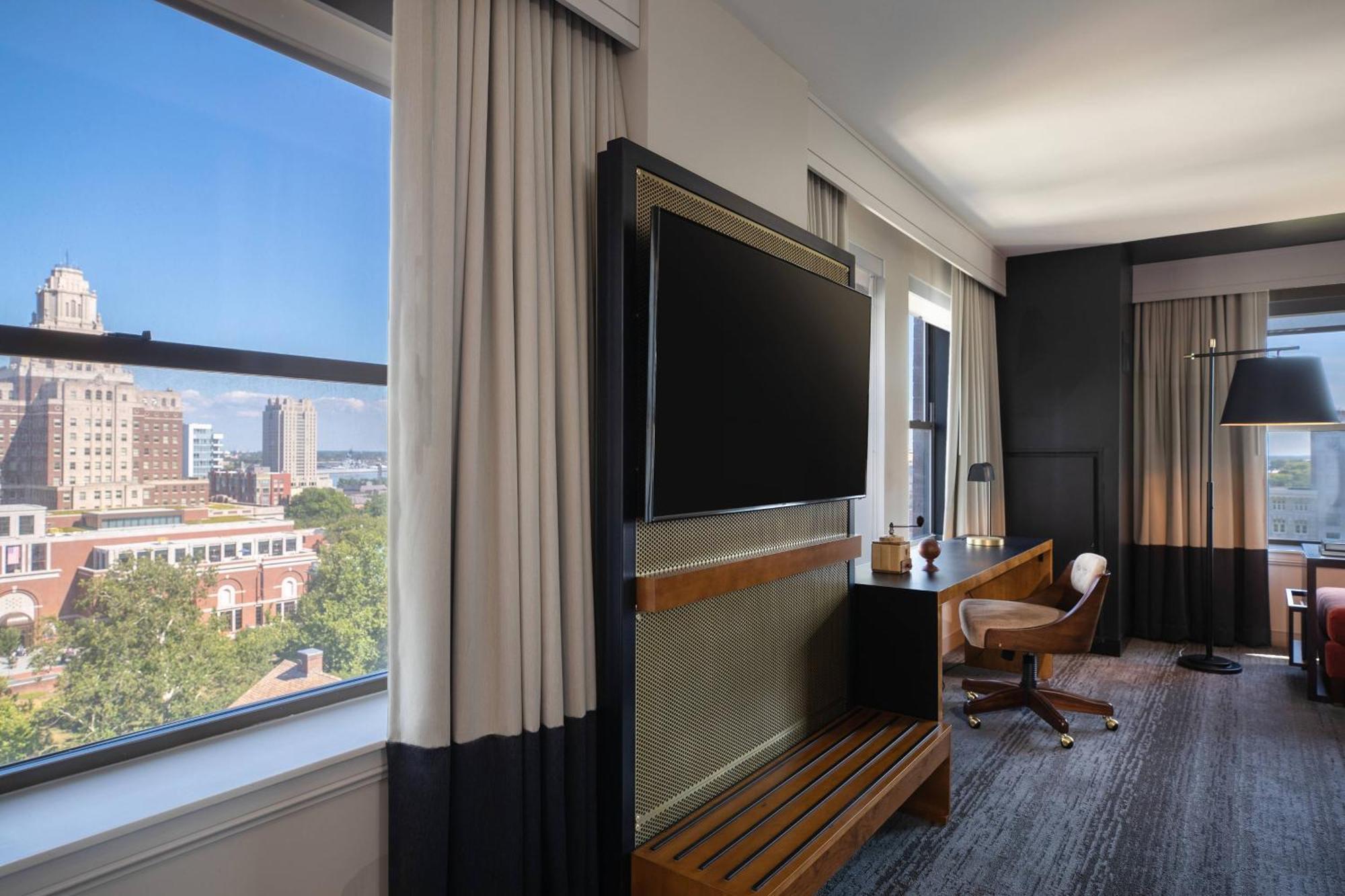 Renaissance Philadelphia Downtown Hotel Exterior photo
